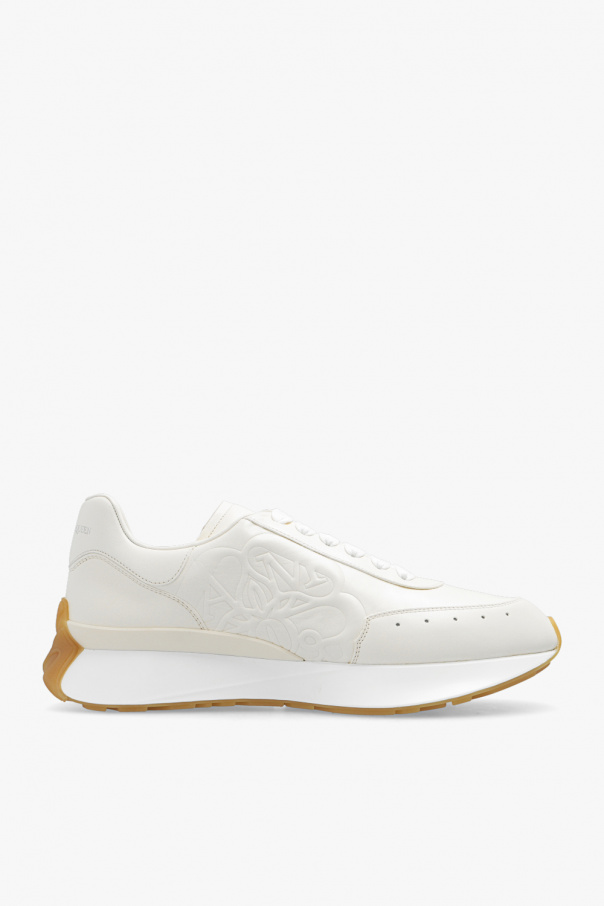 SchaferandweinerShops GB - ALEXANDER MCQUEEN BOTKI NA SPORTOWEJ PODESZWIE -  Cream 'Sprint Runner' sneakers Alexander McQueen